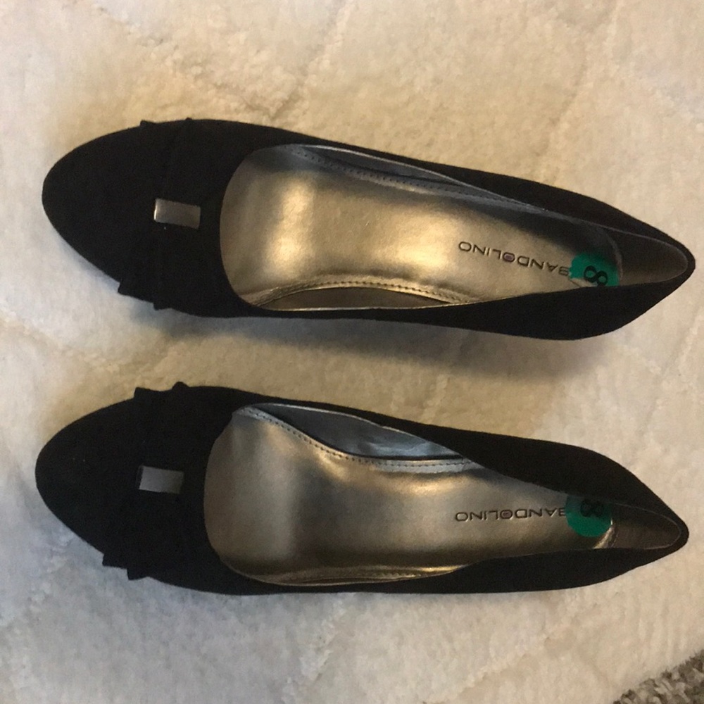 Black suede dressy wedge with bow.